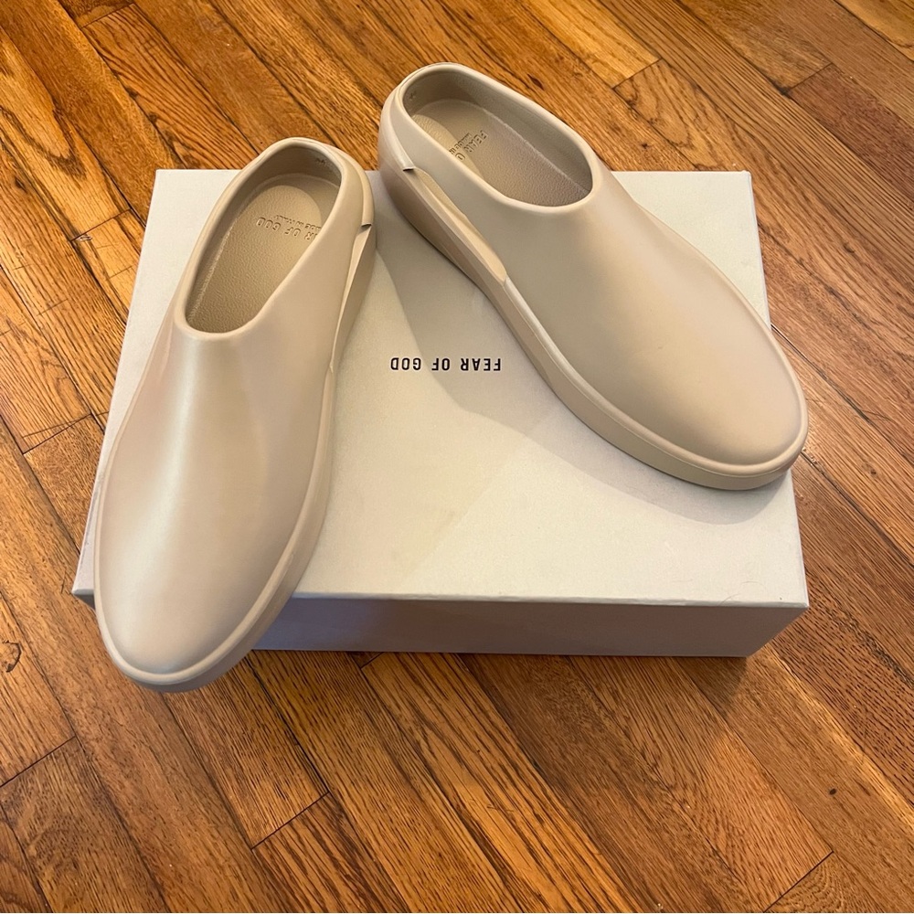 ✨FEAR OF GOD | The California Slide, Almond, LIKE NEW ✨